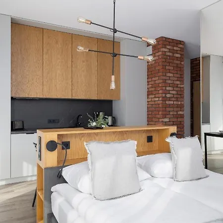 Go With Balcony Rakowicka Cracow By Renters Krakkó