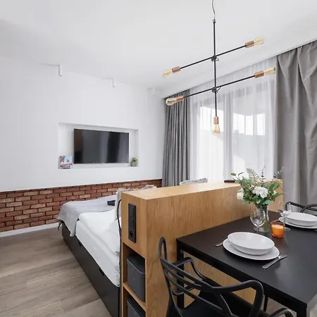 Go With Balcony Rakowicka Cracow By Renters