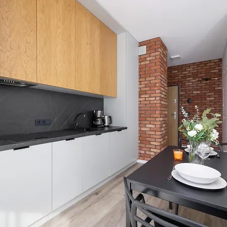 Go With Balcony Rakowicka Cracow By Renters