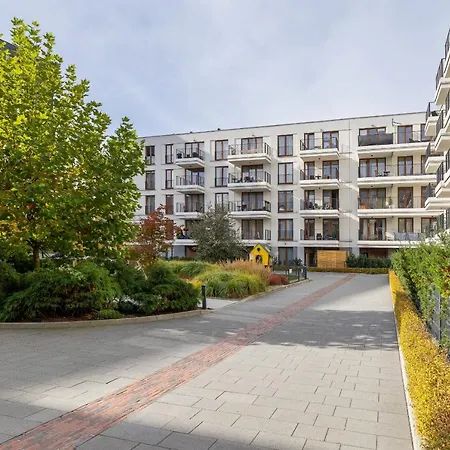 Apartman Go With Balcony Rakowicka Cracow By Renters
